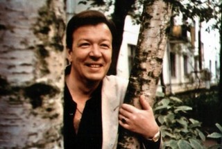 Атаман Камшилов В.В. и Совет Атаманов СКВРЗ поздравляют народного артиста России Новикова Владимира с днём рождения