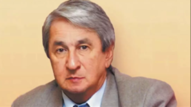 Председатель Совета Атаманов России Камшилов В.В. и казаки СКВРиЗ сердечно поздравляют генерала КВ Кружилина Н.А. с днём рождения.