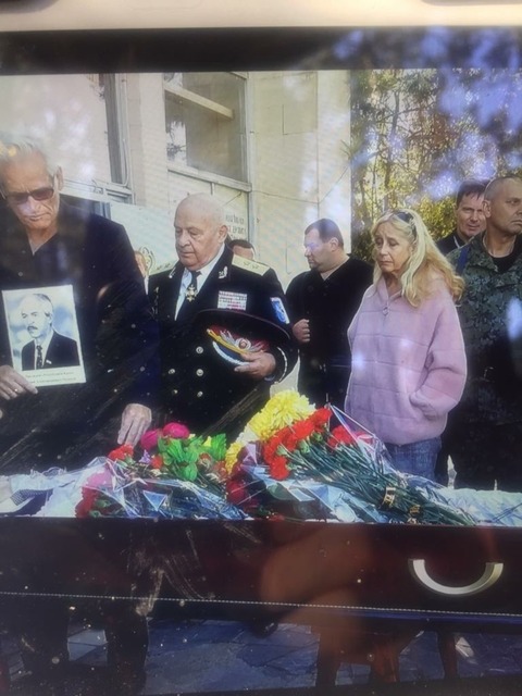 Вечная память настоящему Донскому казаку и просто хорошему человеку.