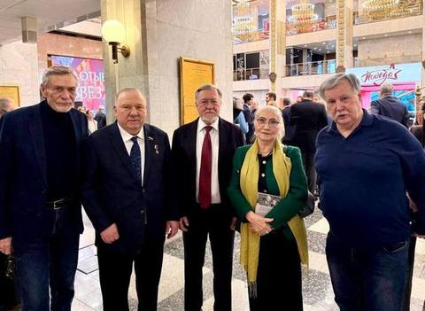 19 февраля 2026 года Верховный атаман СКВРиЗ В.В. Камшилов принял участие в церемонии представления художественного полотна «Наша Победа!» художника Олега Маслова 